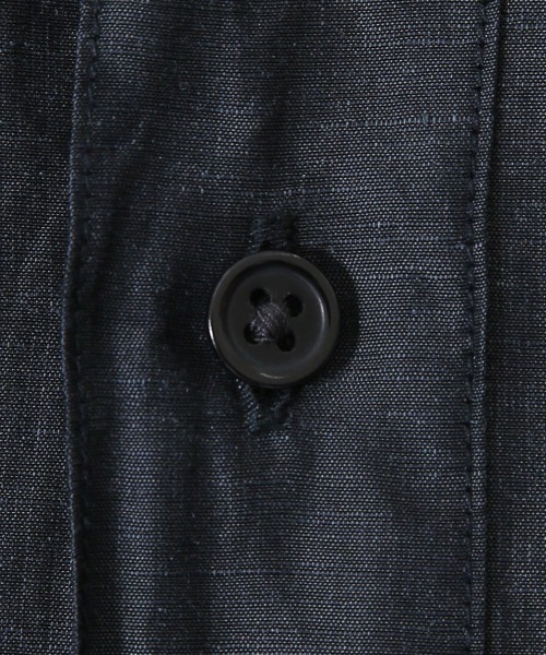 marka（マーカ）の「marka / マーカ：BAND COLLAR SHIRT P.O - CUPRO LINEN COTTON CLOTH -：M22A-17SH02C[COR]（シャツ/ブラウス・メンズ・チャコールグレー/オリーブ・1/2/3）」の6枚目の写真