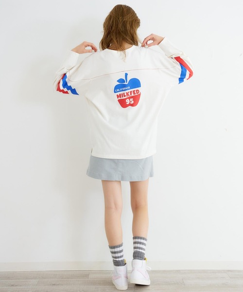 MILKFED.（ミルクフェド）の「APPLE PRINTED FOOTBALL TEE（Tシャツ/カットソー・レディース・ネイビー/ホワイト・ONE SIZE）」の13枚目の写真
