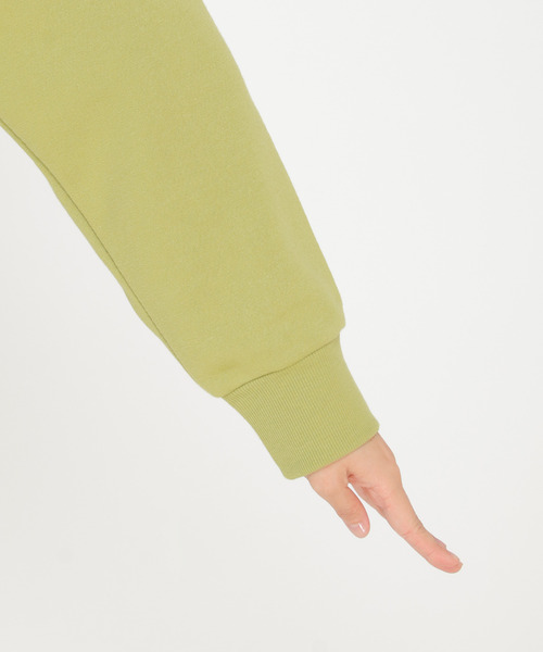 LBC(エルビーシー)の「ミニ刺繍ロゴプルオーバー(Tシャツ/カットソー・レディース・チャコールグレー/オフホワイト/グリーン・M/L)」の12枚目の写真