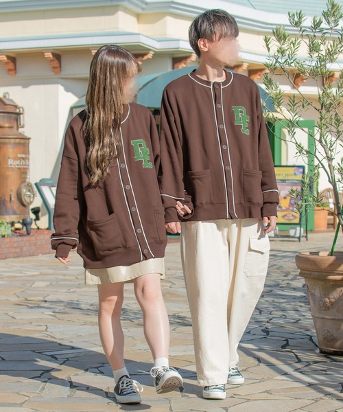 PairPair（ペアペア）の「サガラ刺繍裏起毛カーディガン(ユニセックス)（カーディガン/ボレロ・レディース・ダークブラウン/ネイビー/オートミール・FREE）」の4枚目の写真