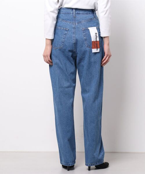 HONEYSUCKLE ROSE（ハニーサックルローズ）の「【HONEYSUCKLE ROSE】バルーンパンツ（デニムパンツ・レディース・ホワイト/ライトインディゴブルー/ダークインディゴブルー・L/M）」の19枚目の写真