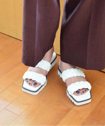 【PARADIS COULEUR】スクエアトウ編み込みベルトサンダル(322136)