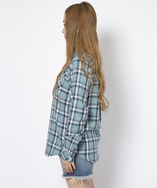 X-girl(エックスガール)の「【Smart4月号掲載】GAUZE PLAID RAGLAN SHIRT(シャツ/ブラウス・レディース・レッド/オレンジ/ライトブルー・1/2)」の4枚目の写真