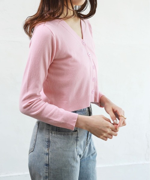 Alite cloth(アリーテクロス)の「無地カラーショート丈Vネックカラーカーディガン(カーディガン/ボレロ・レディース・イエロー/ブラック/ピンク/ブルー/ミント・FREE)」の12枚目の写真