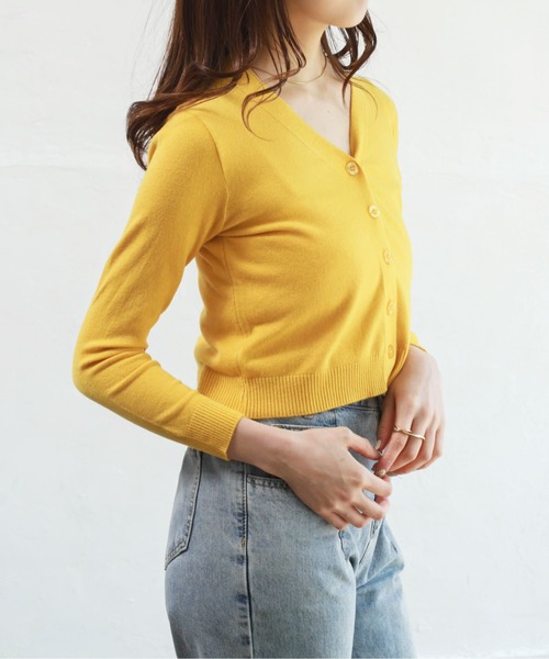 Alite cloth(アリーテクロス)の「無地カラーショート丈Vネックカラーカーディガン(カーディガン/ボレロ・レディース・イエロー/ブラック/ピンク/ブルー/ミント・FREE)」の15枚目の写真