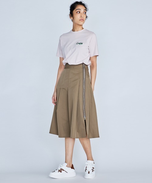 ESSENTIAL(エッセンシャル)の「ワンポイントロゴTシャツ(Tシャツ/カットソー・レディース・オフホワイト/ネイビー/ピンク/サックスブルー・FREE)」の16枚目の写真