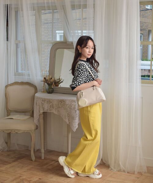 ems excite(エムズエキサイト)の「デイジー半袖カット(Tシャツ/カットソー・レディース・ブラック/パープル/ブルー・FREE)」の4枚目の写真