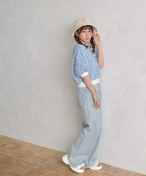 ems excite(エムズエキサイト)の「デイジー半袖カット(Tシャツ/カットソー・レディース・ブラック/パープル/ブルー・FREE)」の14枚目の写真