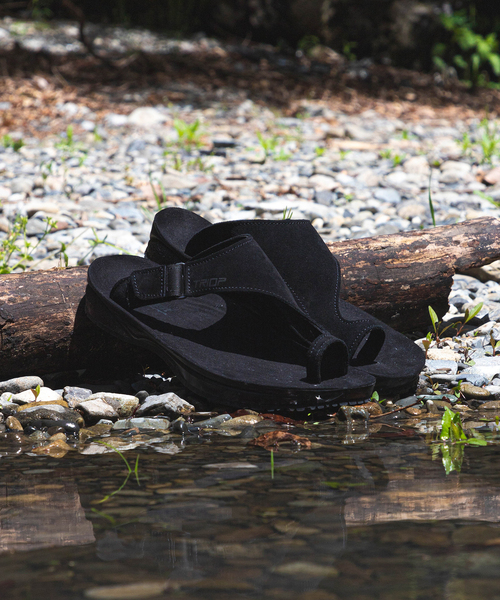 TRIOP （トリオプ）の「【TRIOP / トリオプ】別注 ZENI SLIPPER（サンダル・メンズ・ブラック/グリーン/キャメル・26cm/27cm/28cm/29cm）」の2枚目の写真