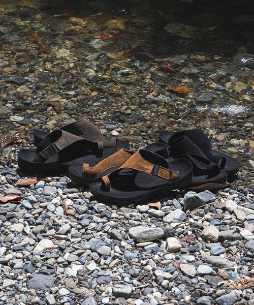 TRIOP （トリオプ）の「【TRIOP / トリオプ】別注 ZENI SLIPPER（サンダル・メンズ・ブラック/グリーン/キャメル・26cm/27cm/28cm/29cm）」の6枚目の写真