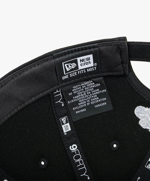 NEW ERA(ニューエラ)の「【NEW ERA×BTS×MLBコラボ】キャップ 9FORTY BTS × MLB Black Swan ニューヨーク・ヤンキース エアフォースブルー13281610(キャップ・メンズ・ブルー・FREE)」の16枚目の写真