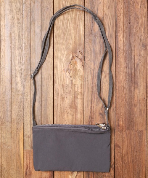 【セール】【61】【it】【implress(インプレス)】easy square shoulder bag（ショルダーバッグ）｜implres（インプレス）