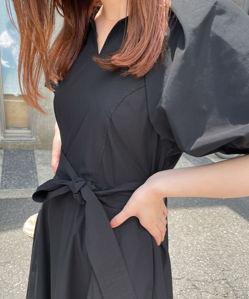 VIS（ビス）の「【EASY CARE】袖タックボリュームスリーブワンピース（ワンピース・レディース・ブラック/ベージュ/イエロー・S/M）」の7枚目の写真