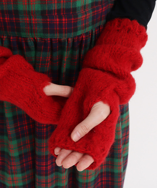 I am I in fact...(アイアムアイインファクト)の「BRUSHED WOOL ARM WARMER(アームカバー・レディース・ホワイト/レッド/イエロー/ブルー/グリーン・FREE)」の5枚目の写真