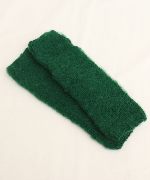 I am I in fact...(アイアムアイインファクト)の「BRUSHED WOOL ARM WARMER(アームカバー・レディース・ホワイト/レッド/イエロー/ブルー/グリーン・FREE)」の2枚目の写真