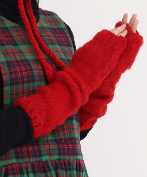 I am I in fact...(アイアムアイインファクト)の「BRUSHED WOOL ARM WARMER(アームカバー・レディース・ホワイト/レッド/イエロー/ブルー/グリーン・FREE)」の6枚目の写真