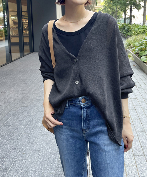 Spick & Span ペーパーヤーン　カーディガン　ベージュ Spick&Span》ペーパーヤーンVネックカーディガン ベージュ 日本