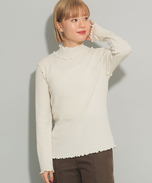 Ray BEAMS(レイビームス)の「【4/2値下げ】ランダム リブ メロー ハイネック カットソー(Tシャツ/カットソー・レディース・クリーム/ブラック/オフホワイト・ONE SIZE)」の10枚目の写真