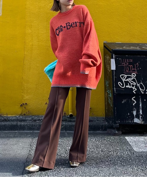 mi via loca(ミヴィアロカ)の「ストレッチフレアパンツ(その他パンツ・レディース・ブラック/ダークグリーン/マスタード/モカ/ライトグリーン/コーラル/ピンク/グリーン/ブラウン・FREE)」の3枚目の写真