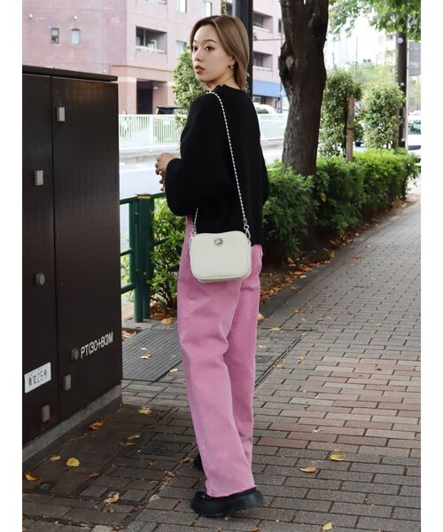 EVRIS（エヴリス）の「【WEB限定】 ボールチェーンミニショルダーバッグ（ショルダーバッグ・レディース・ホワイト/ブラック/レッド/グリーン・FREE）」の21枚目の写真