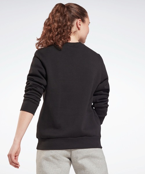 Reebok(リーボック)の「アイデンティティ ロゴ フリース クルー スウェットシャツ / Identity Logo Fleece Crew Sweatshirt(スウェット・レディース・ピンク/ホワイト/ブラック・MEDIUM/X-LARGE/LARGE/X-SMALL/SMALL)」の4枚目の写真