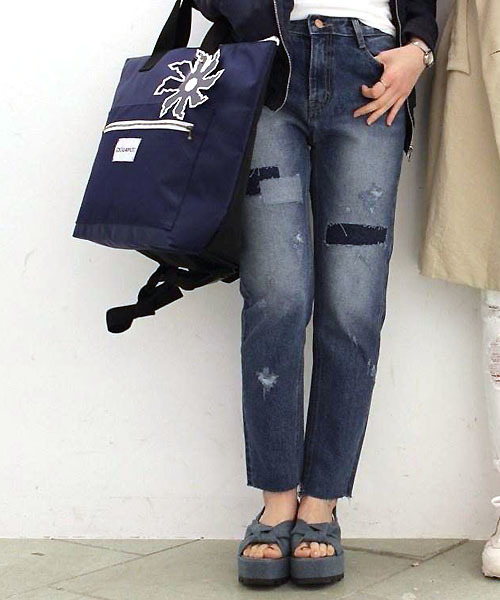 WHO'S WHO gallery（フーズフーギャラリー）の「【minddenim】パッチストレートデニム（デニムパンツ・レディース・ブルー・SMALL/MEDIUM）」の16枚目の写真