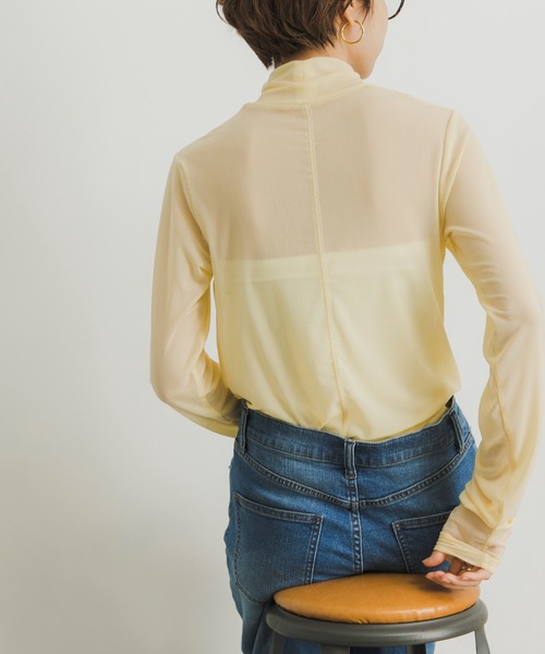 URBAN RESEARCH（アーバンリサーチ）の「メッシュハイネックカットソー（Tシャツ/カットソー・レディース・ブルー/ブラウン系その他/イエロー系その他・FREE）」の9枚目の写真