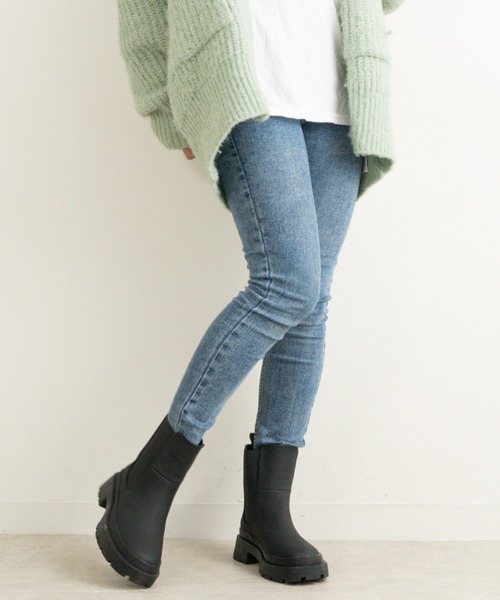 Fabby fabby（ファビィーファビィー）の「マットトラックソールサイドゴアショートブーツ（ブーツ・レディース・カーキ/ベージュ/ブラック・LARGE/MEDIUM/SMALL）」の13枚目の写真