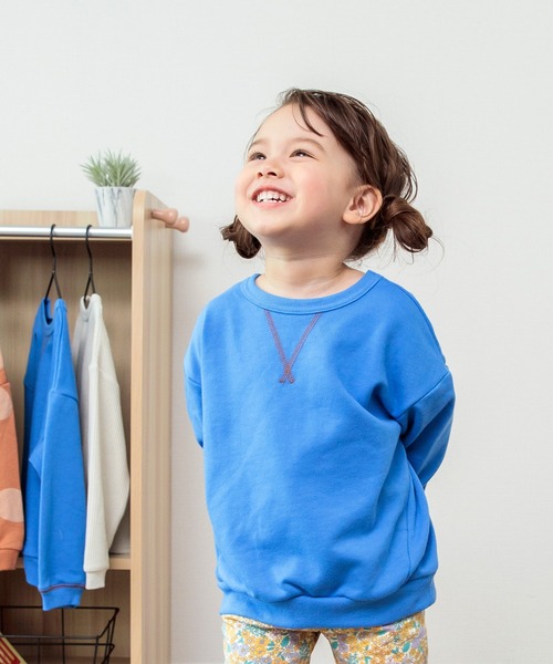 BREEZE（ブリーズ）の「【どっちも正解】DAISUKI トレーナー（スウェット・キッズ・チャコール/グレー/アイボリー/イエロー/エメラルド/ピンク/ブルー・110/120/140/90/100/130/80）」の5枚目の写真