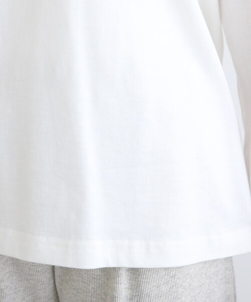 INDIVI(インディヴィ)の「【LIFE】オーガニック メッセージロゴロングTシャツ(Tシャツ/カットソー・レディース・ホワイト/ライトベージュ/ホワイト系・13/38)」の10枚目の写真