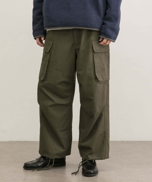 URBAN RESEARCH（アーバンリサーチ）の「URBAN RESEARCH iD　T/Cヘリンボンオーバーカーゴパンツ（その他パンツ・メンズ・カーキ/ライトベージュ・LARGE/MEDIUM）」の15枚目の写真