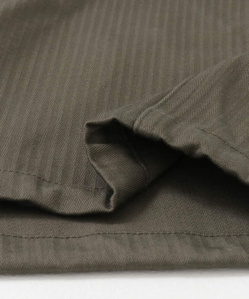 URBAN RESEARCH（アーバンリサーチ）の「URBAN RESEARCH iD　T/Cヘリンボンオーバーカーゴパンツ（その他パンツ・メンズ・カーキ/ライトベージュ・LARGE/MEDIUM）」の13枚目の写真