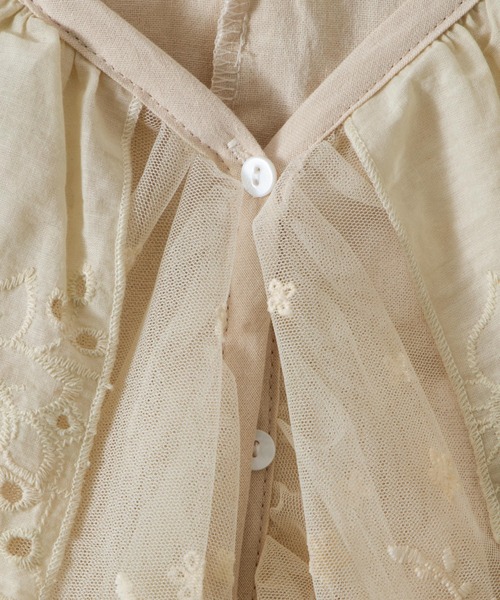 OLUPIC（オルピック）の「OLUPIC/【WEB限定】ダブルレースオフショルフリルブラウス（シャツ/ブラウス・レディース・ブラック/ホワイト/ベージュ・FREE）」の9枚目の写真