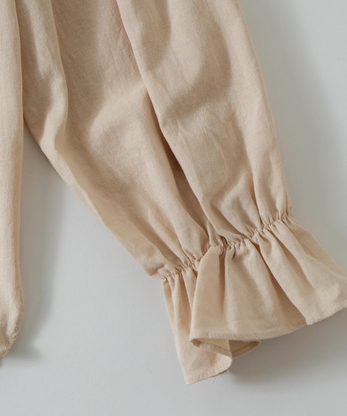 OLUPIC（オルピック）の「OLUPIC/【WEB限定】ダブルレースオフショルフリルブラウス（シャツ/ブラウス・レディース・ブラック/ホワイト/ベージュ・FREE）」の14枚目の写真