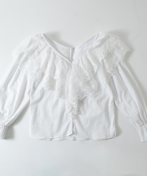 OLUPIC（オルピック）の「OLUPIC/【WEB限定】ダブルレースオフショルフリルブラウス（シャツ/ブラウス・レディース・ブラック/ホワイト/ベージュ・FREE）」の21枚目の写真