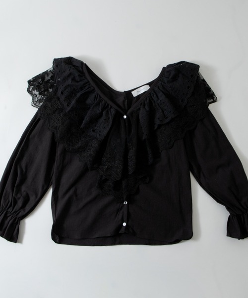 OLUPIC（オルピック）の「OLUPIC/【WEB限定】ダブルレースオフショルフリルブラウス（シャツ/ブラウス・レディース・ブラック/ホワイト/ベージュ・FREE）」の11枚目の写真