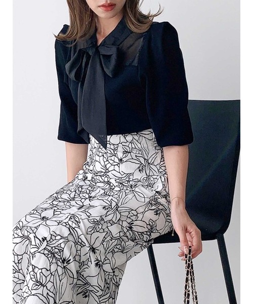 dazzlin(ダズリン)の「シアーリボンタイニット(ニット/セーター・レディース・グレー/オフホワイト/ブラック/ピンク・FREE)」の3枚目の写真