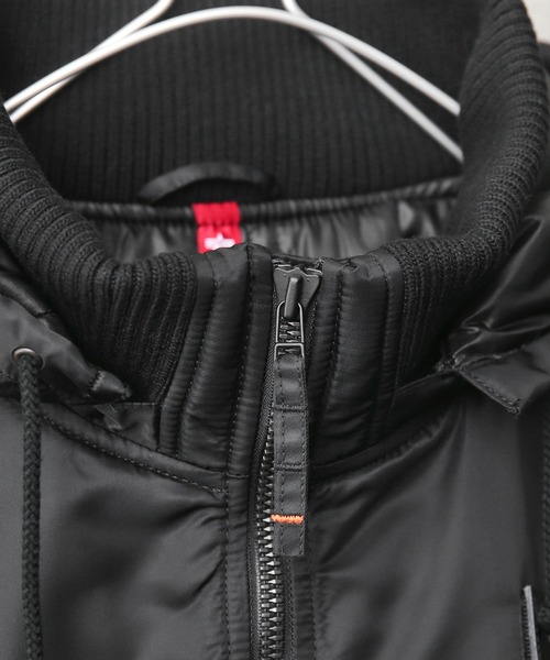 Alpha Industries（アルファインダストリーズ）の「ALPHA アルファ TA1571 BIGサイズ THERMOLITE フーデッドリブ ジャケット（ミリタリージャケット・メンズ・ブラック/グレー系その他・2L/5L/3L/4L）」の15枚目の写真