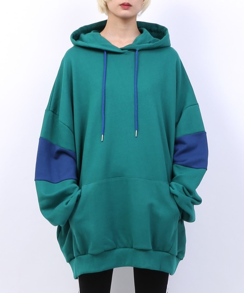 PUNYUS(プニュズ)の「バイカラーパーカー(パーカー・レディース・ネイビー/杢グレー/グリーン/ブラック・3/4)」の8枚目の写真