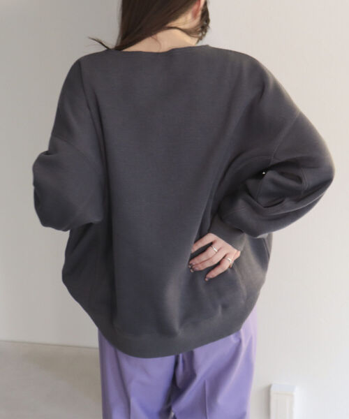 fredy emue（フレディエミュ）の「刺繍ロゴ 裏起毛スウェット（スウェット・レディース・グリーン/チャコールグレー/ライトグレー・38）」の16枚目の写真