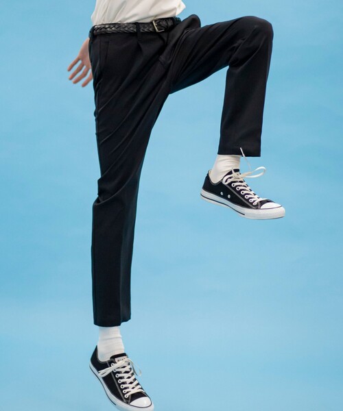 coen（コーエン）の「DRY極楽FITテーパードテックパンツ23SS（スラックス・メンズ・ダークグリーン/ダークグレー/ライトブルー/ネイビー/ブラック・L/S/XL/M）」の2枚目の写真