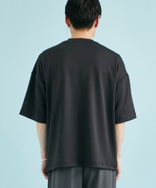 CITY TOKYO（シティトウキョウ）の「オーバーサイズダンボール半袖Tシャツ｜接触冷感/吸水速乾/抗菌防臭/UVカット/ハイストレッチ（Tシャツ/カットソー・メンズ・ホワイト/グレー/グレイッシュベージュ/ブラック・1/2/3）」の18枚目の写真