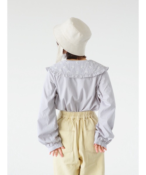 ehka sopo（エヘカソポ）の「丸襟刺繍ブラウス（シャツ/ブラウス・レディース・グレー/オフホワイト/キナリ・ﾌﾘ-）」の19枚目の写真