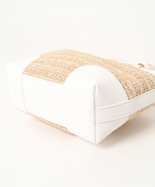 SMIR NASLI（サミールナスリ）の「【SMIR NASLI】クラッシュバンブーハンドル2WAYトートバッグ(836423)（かごバッグ・レディース・ブラック/ホワイト・ALL）」の4枚目の写真