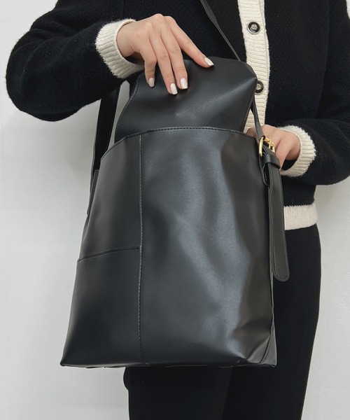 CEMONEMO（セモネモ）の「【A４サイズ収納可能・ポーチ付き】 ワンハンドル ショルダーバッグ（ショルダーバッグ・レディース・ブラウン/ホワイト/ブラック・FREE）」の8枚目の写真