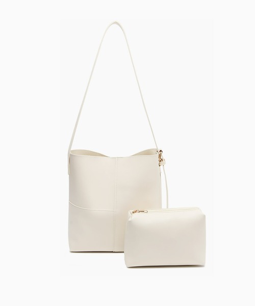 CEMONEMO（セモネモ）の「【A４サイズ収納可能・ポーチ付き】 ワンハンドル ショルダーバッグ（ショルダーバッグ・レディース・ブラウン/ホワイト/ブラック・FREE）」の5枚目の写真