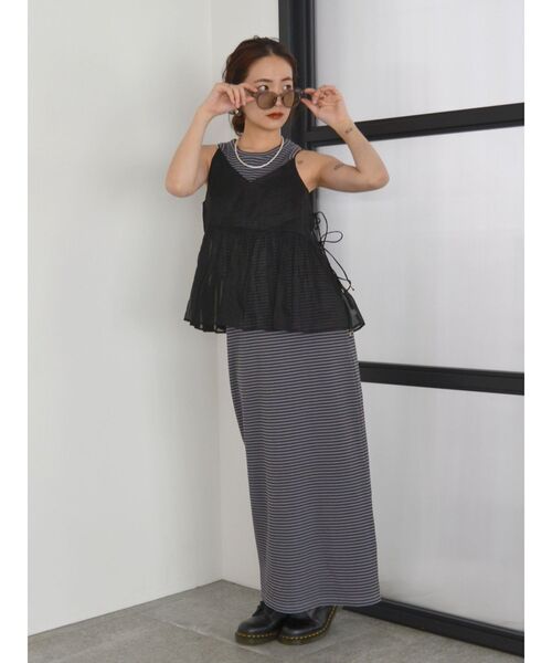 Ungrid（アングリッド）の「カラー太フレームサングラス（サングラス・レディース・グレー・FREE）」の6枚目の写真