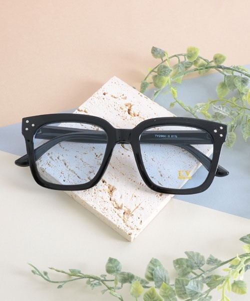 TONE SELECT GOODS（トーンセレクトグッズ）の「【urge select】 ワイド スクエアサングラス UVカット（サングラス・レディース・クリア/クリアブラウン/ブラック系/ブラック系1/ブラック系2/ブラウン系/ブラック・FREE）」の5枚目の写真