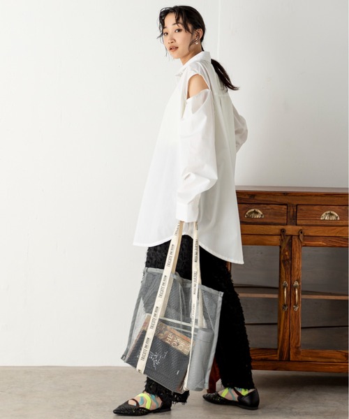 MILLION CARATS（ミリオンカラッツ）の「【GIFT】-TRICOTE- メッシュバッグ L（トートバッグ・レディース・オフホワイト/グレー・FREE）」の13枚目の写真