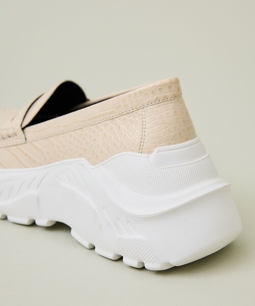 AKIKOAOKI(アキコアオキ)の「Regulated Gravity(クロコ)(その他シューズ・レディース・アイボリー・37)」の7枚目の写真